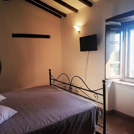 Ryan Apartament *
